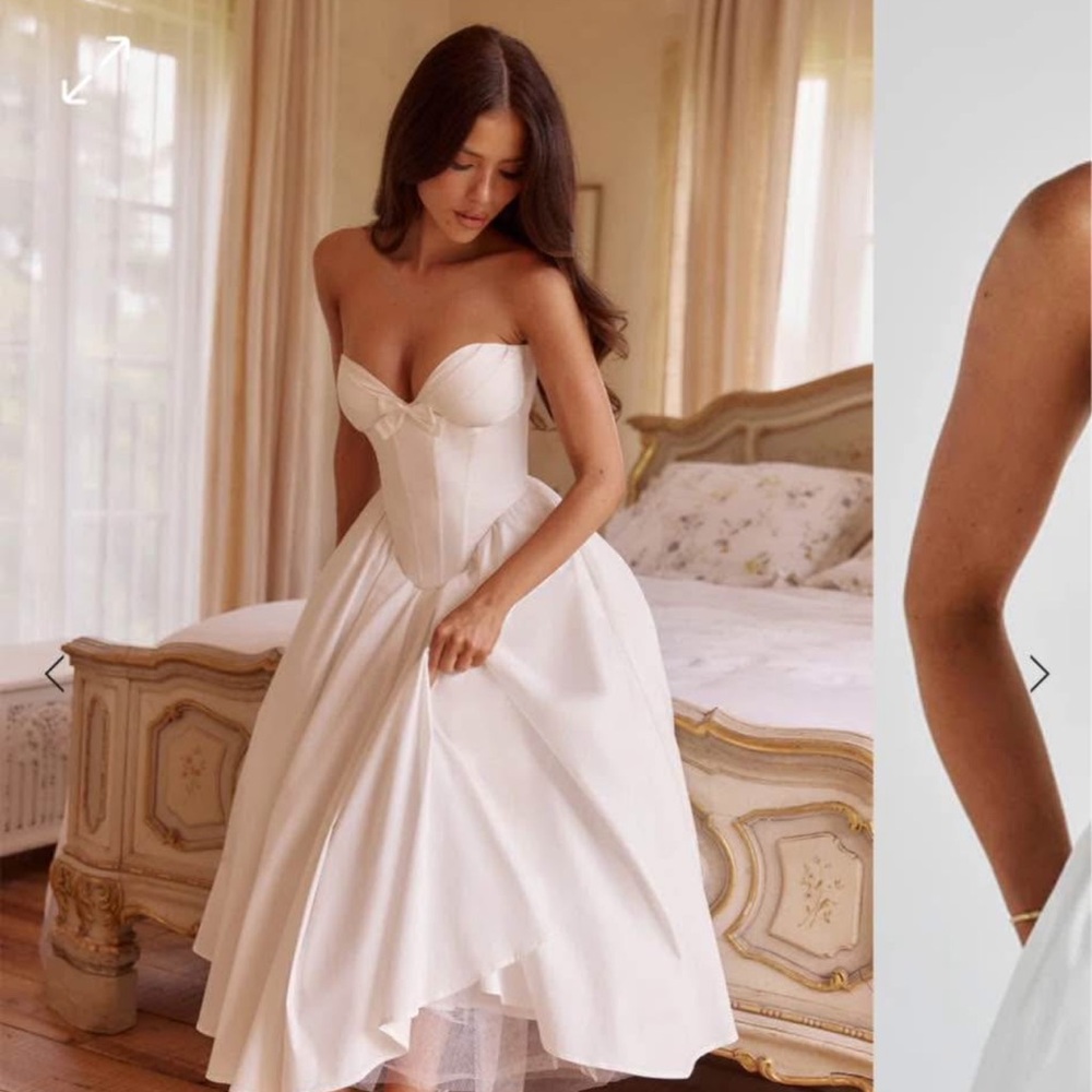 Chic Strapless Cream Midi Dress